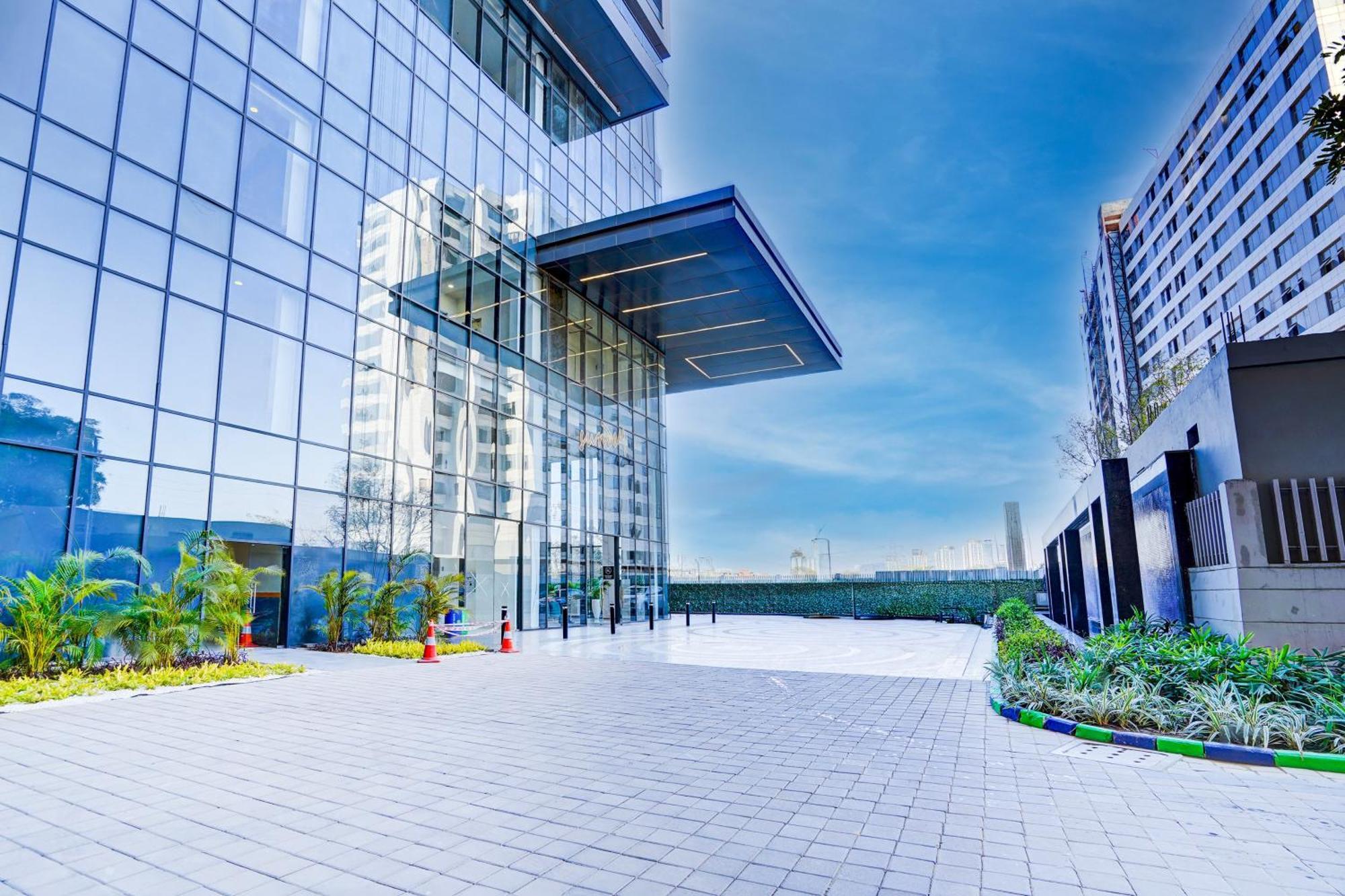 Sunday Hotels And Residences Gurgaon Exterior foto